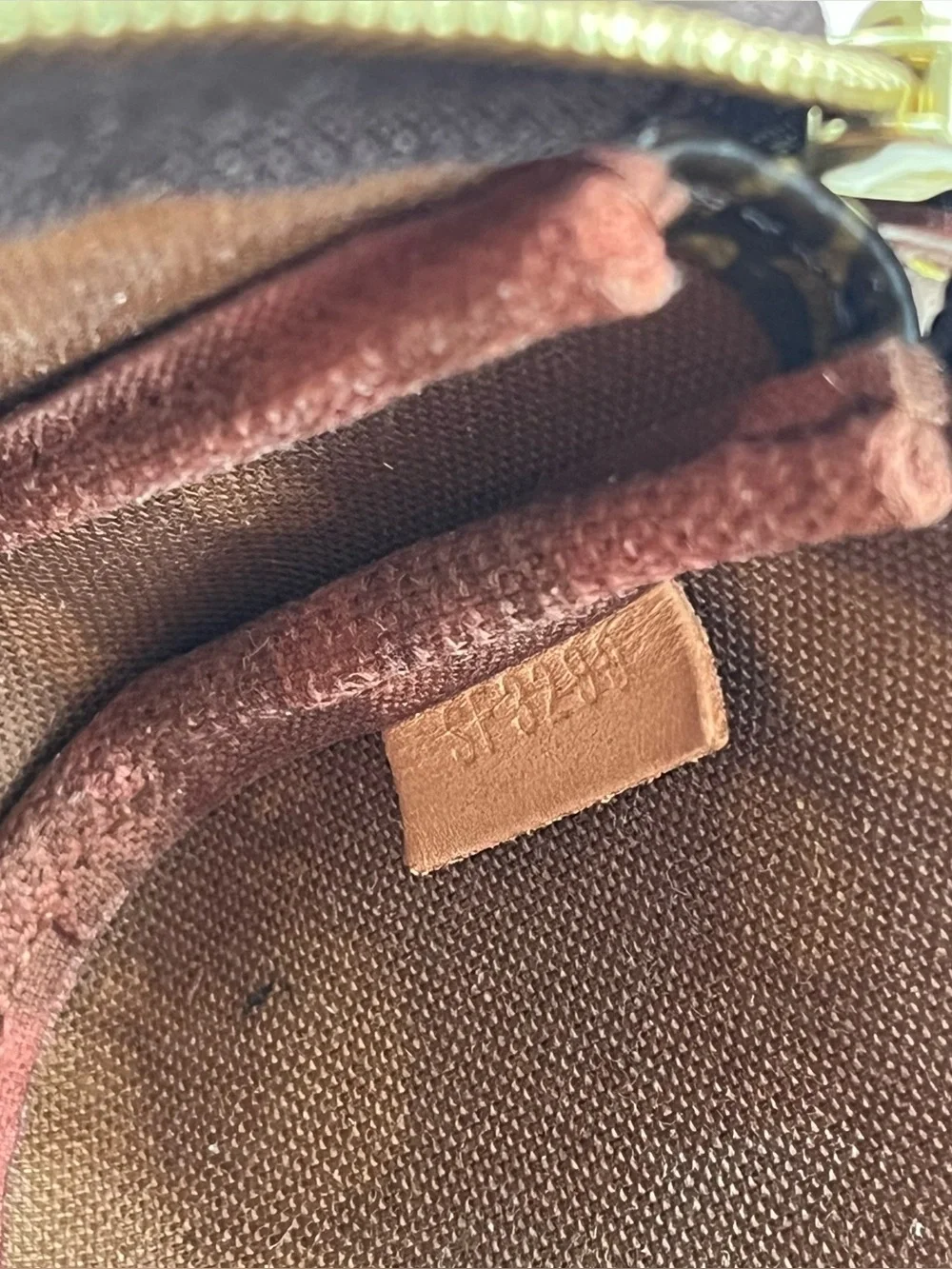 LOUIS VUITTON 2020 Monogram Pouchette Chain Y2K Mini Bag